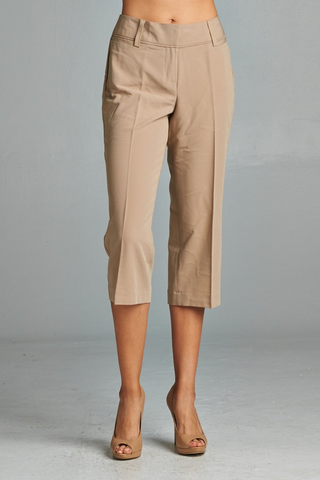Larry Levine Capris With Straight Hem 16 J. Khaki Capris - Tophatter Daily Deals