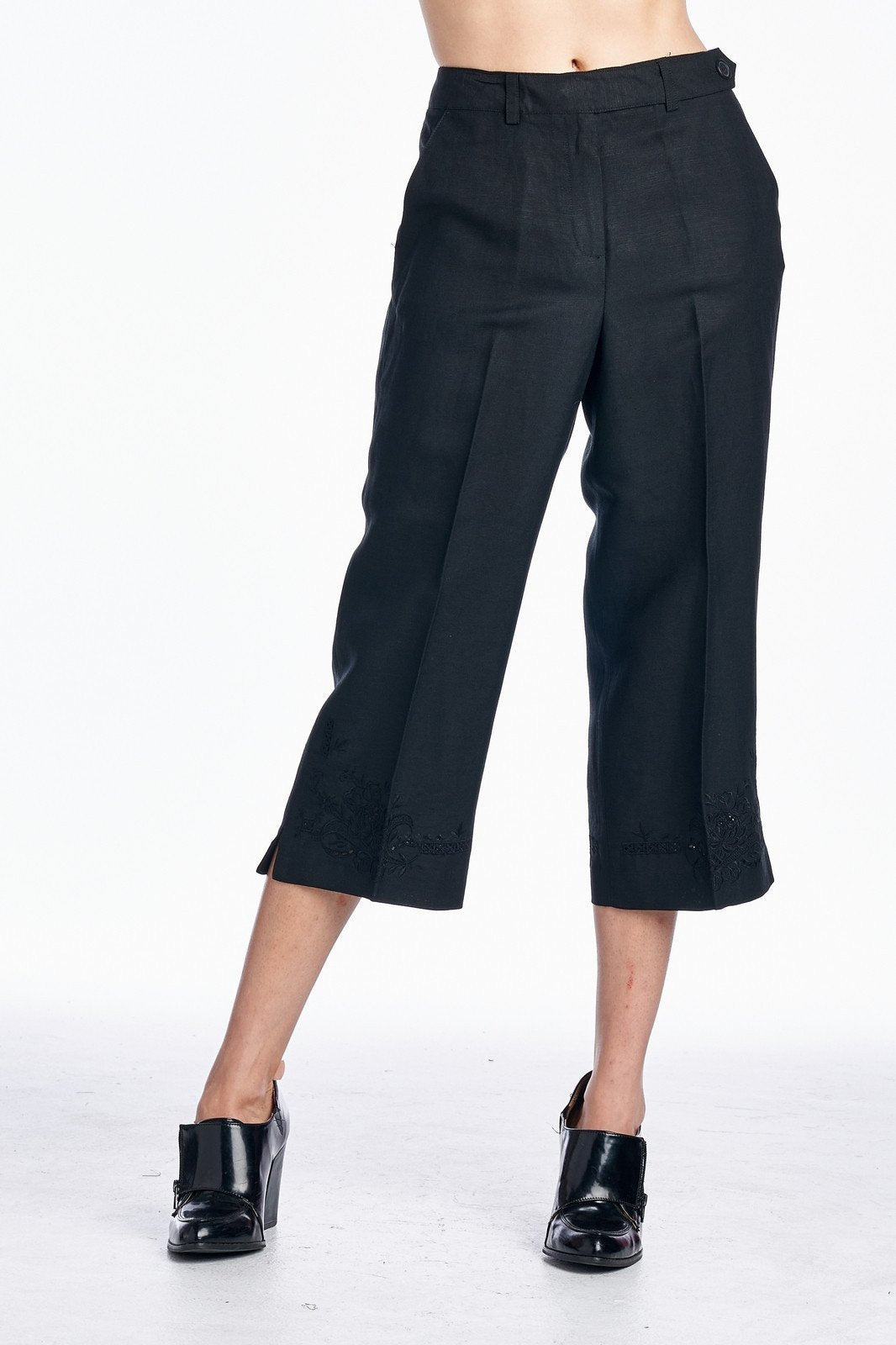 Larry Levine Capris with Tonal Embroider at Hem Capris - Tophatter Daily Deals