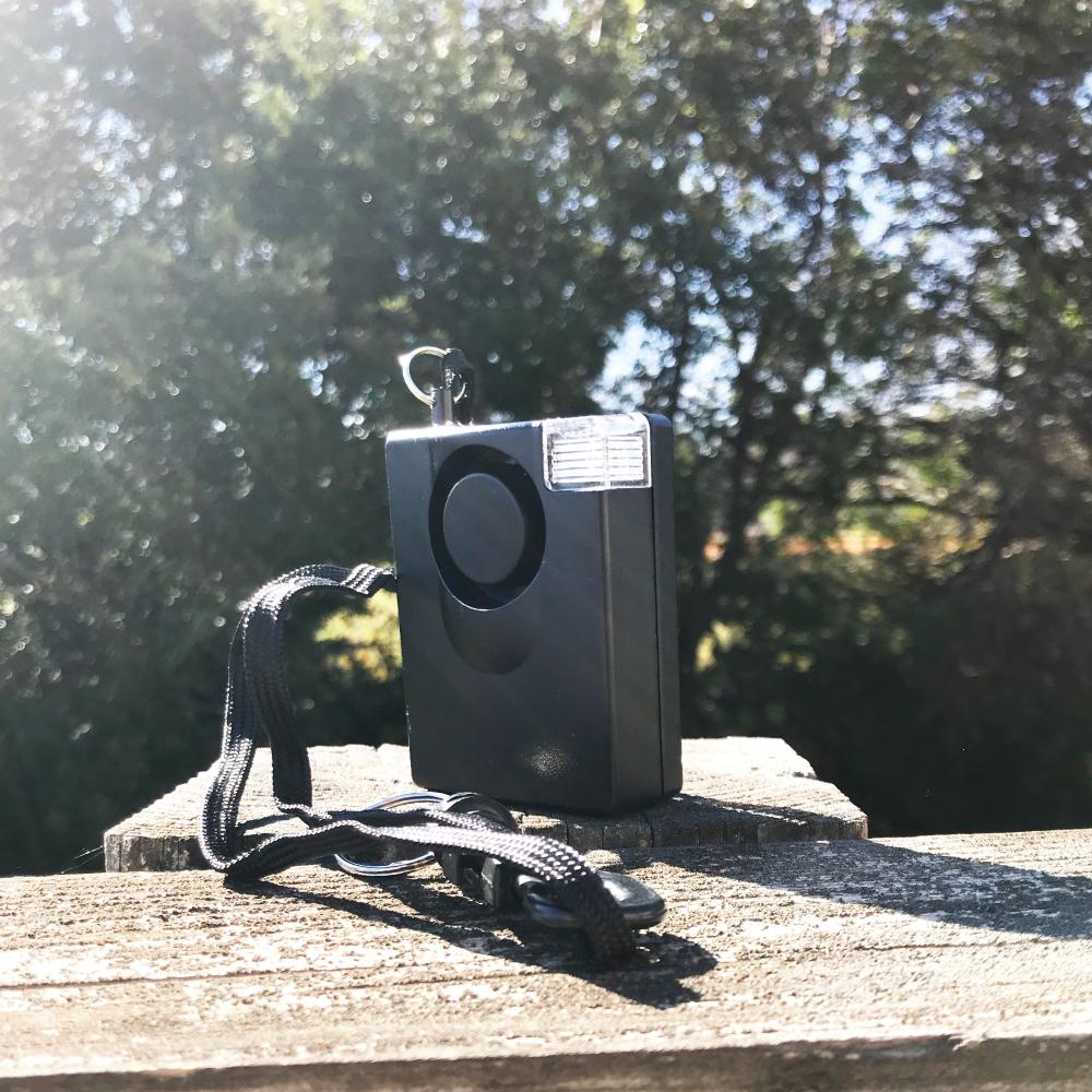 Personal Door Protection Alarm w/Light Alarm - Tophatter Daily Deals