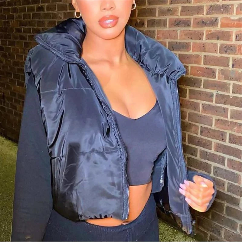 Warm Women’s Puffer Vest - Cropped Boxy, Polyester, Winter - Tophatter Daily Deals