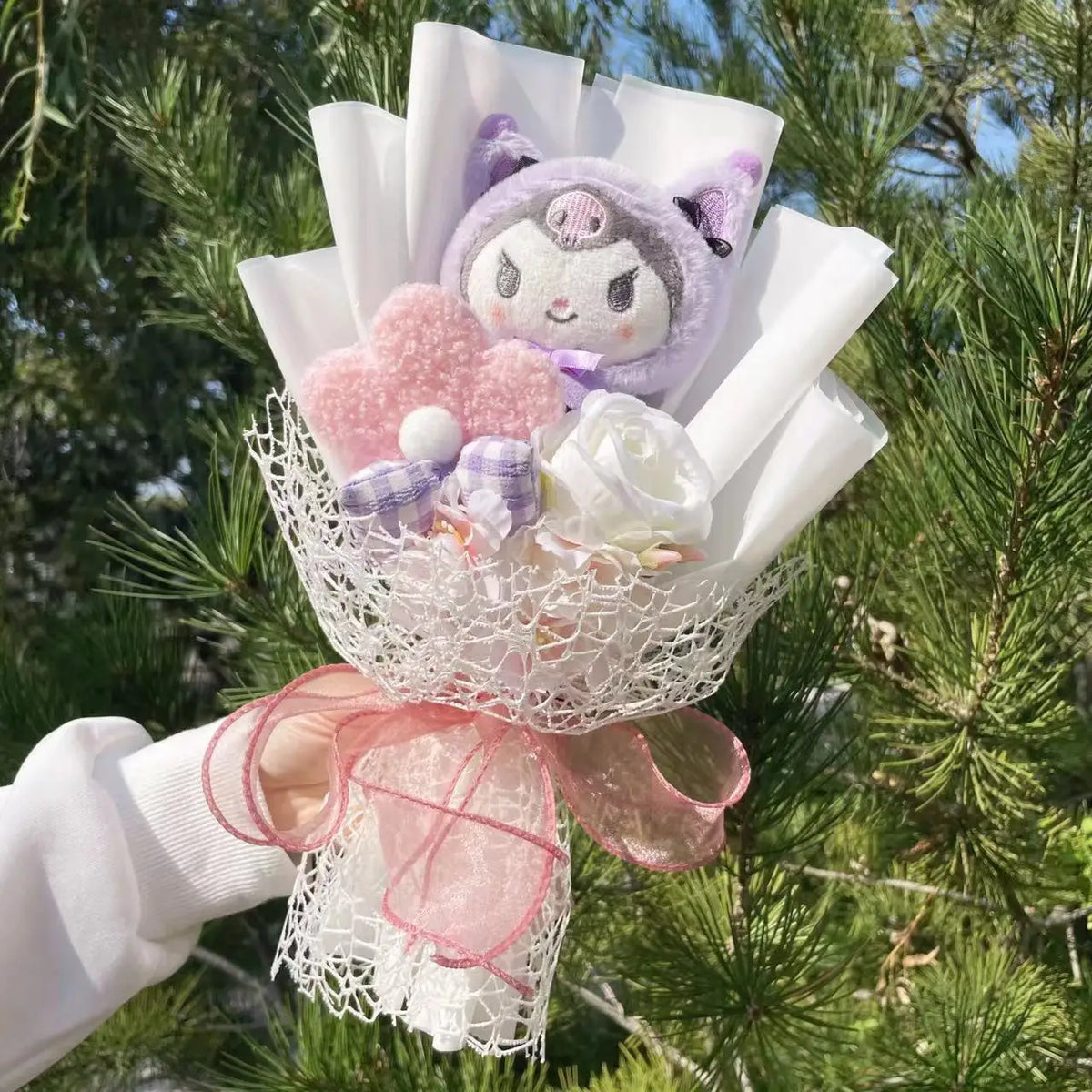 Sanrio Kuromi Plush Toy Flower Bouquet White Flowers - Tophatter Daily Deals