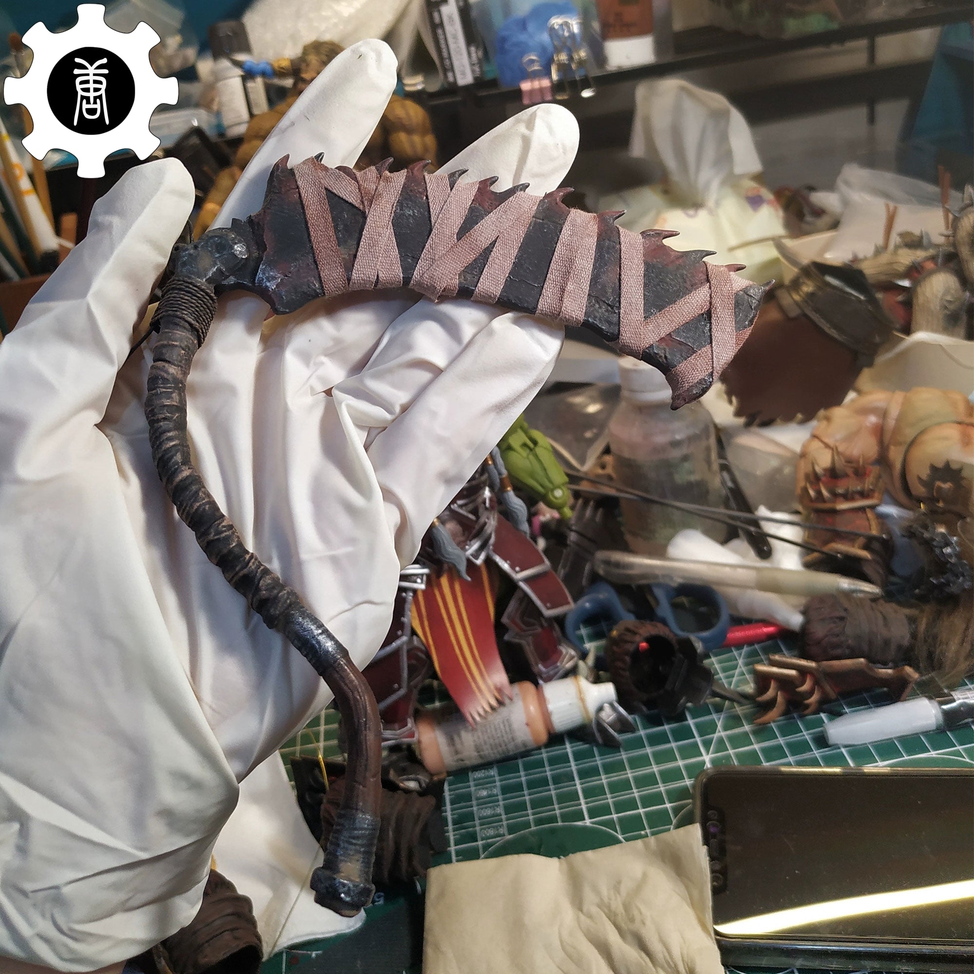 3D Printed 1/6 Saw Cleaver Display Prop - Tophatter Daily Deals