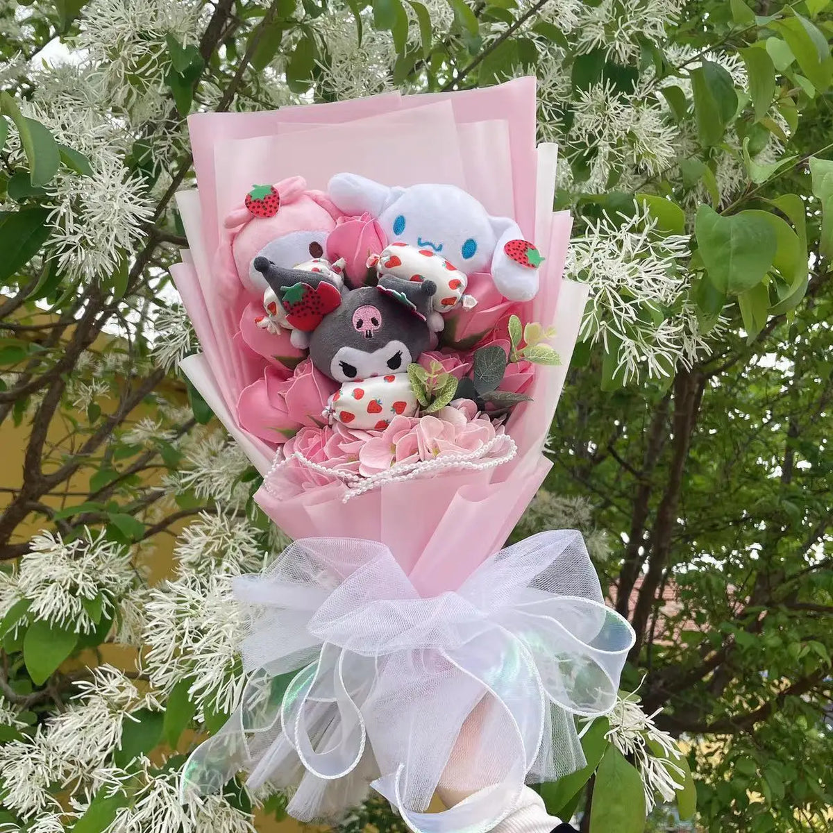 Sanrio Friends Mixed Plush Bouquet My Melody Kuromi Cinnamoroll Hello Kitty Sanrio Friends x Baby Pink Flowers - Tophatter Daily Deals