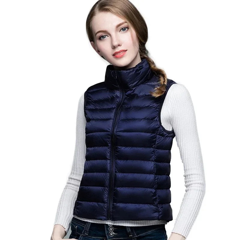 Lightweight Women's Sleeveless Vest - Quilted Nylon, Warm Navy - Tophatter Daily Deals
