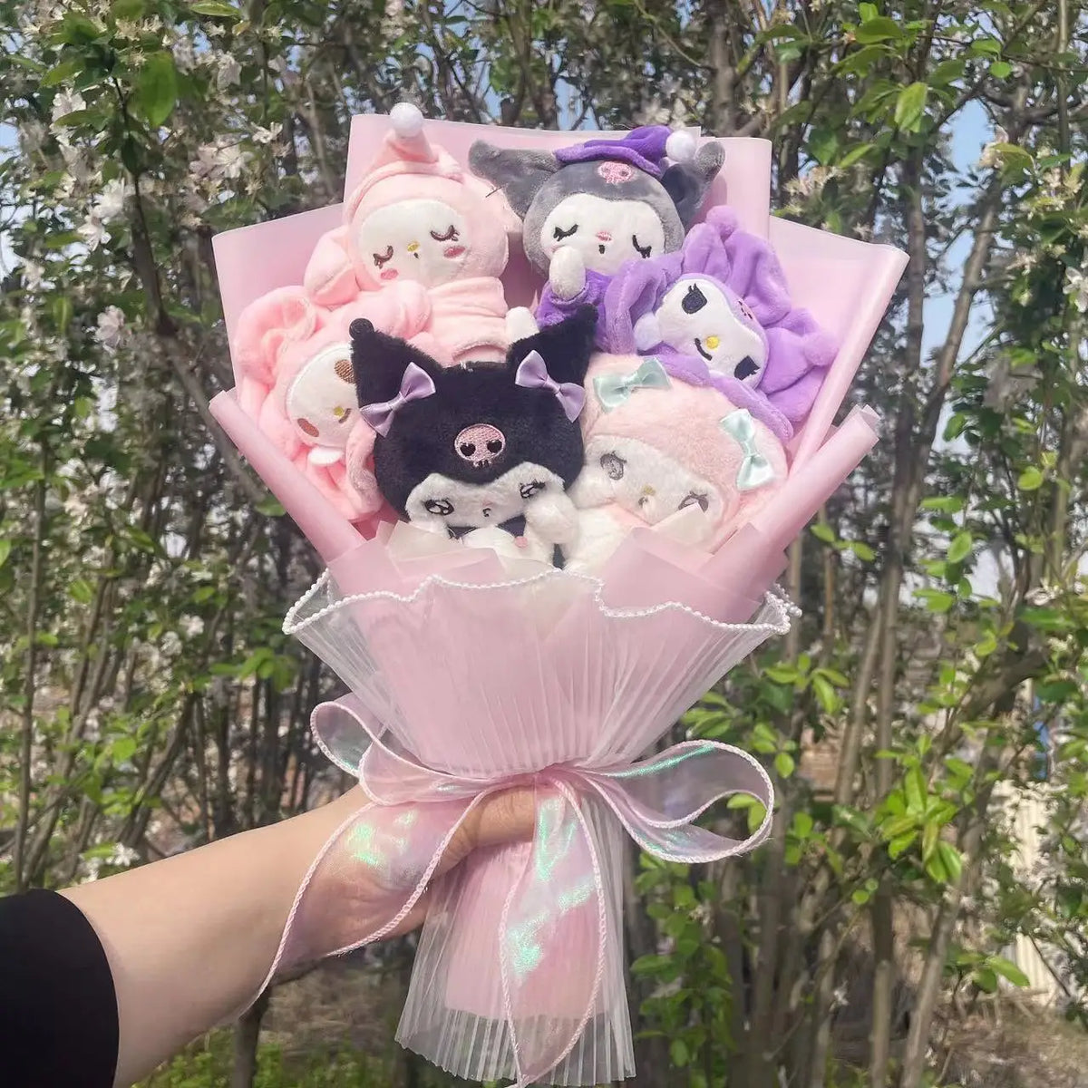 Sanrio Friends Mixed Plush Bouquet My Melody Kuromi Cinnamoroll Hello Kitty Sleeping Sanrio Friends x Pink Flowers - Tophatter Daily Deals