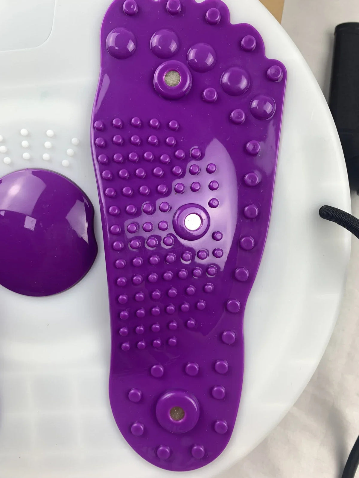 Waist Twisting Disc With Foot Massage Pads Portable Trainer - Tophatter Daily Deals