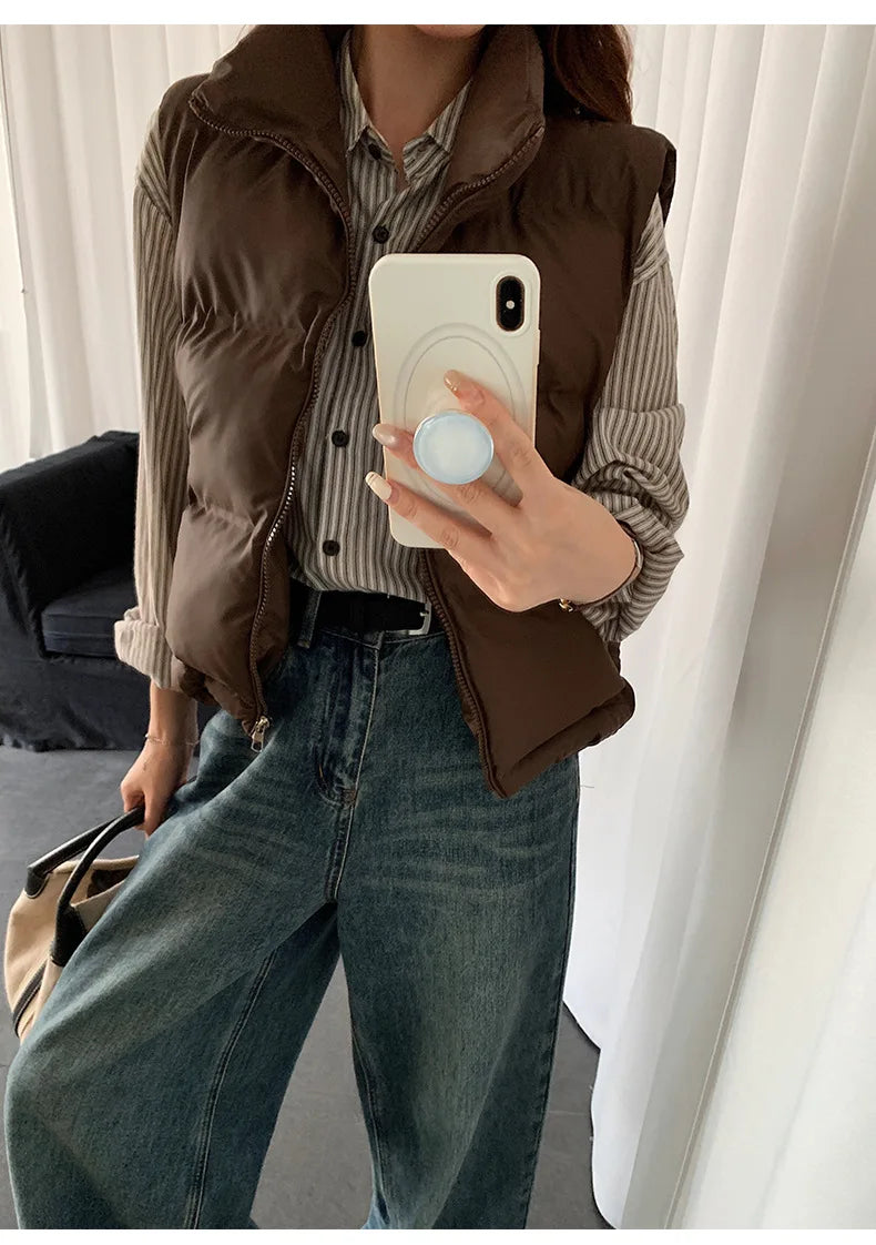 Lightweight Women's Down Vest - Cropped Boxy, Duck Fill - Tophatter Daily Deals
