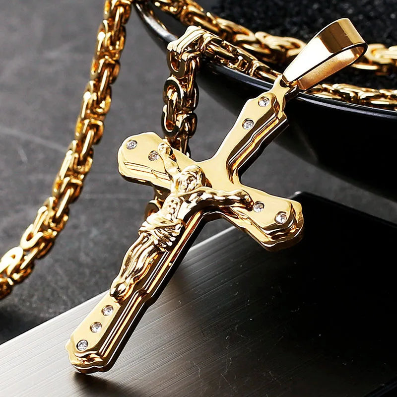 Men's Gold Cross Pendant Necklace Necklaces - Tophatter Daily Deals