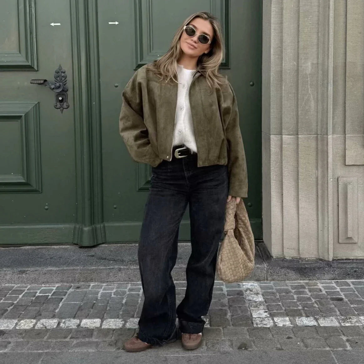 Oversized Women’s Bomber Jacket - Boxy, Velvet, Autumn - Tophatter Daily Deals
