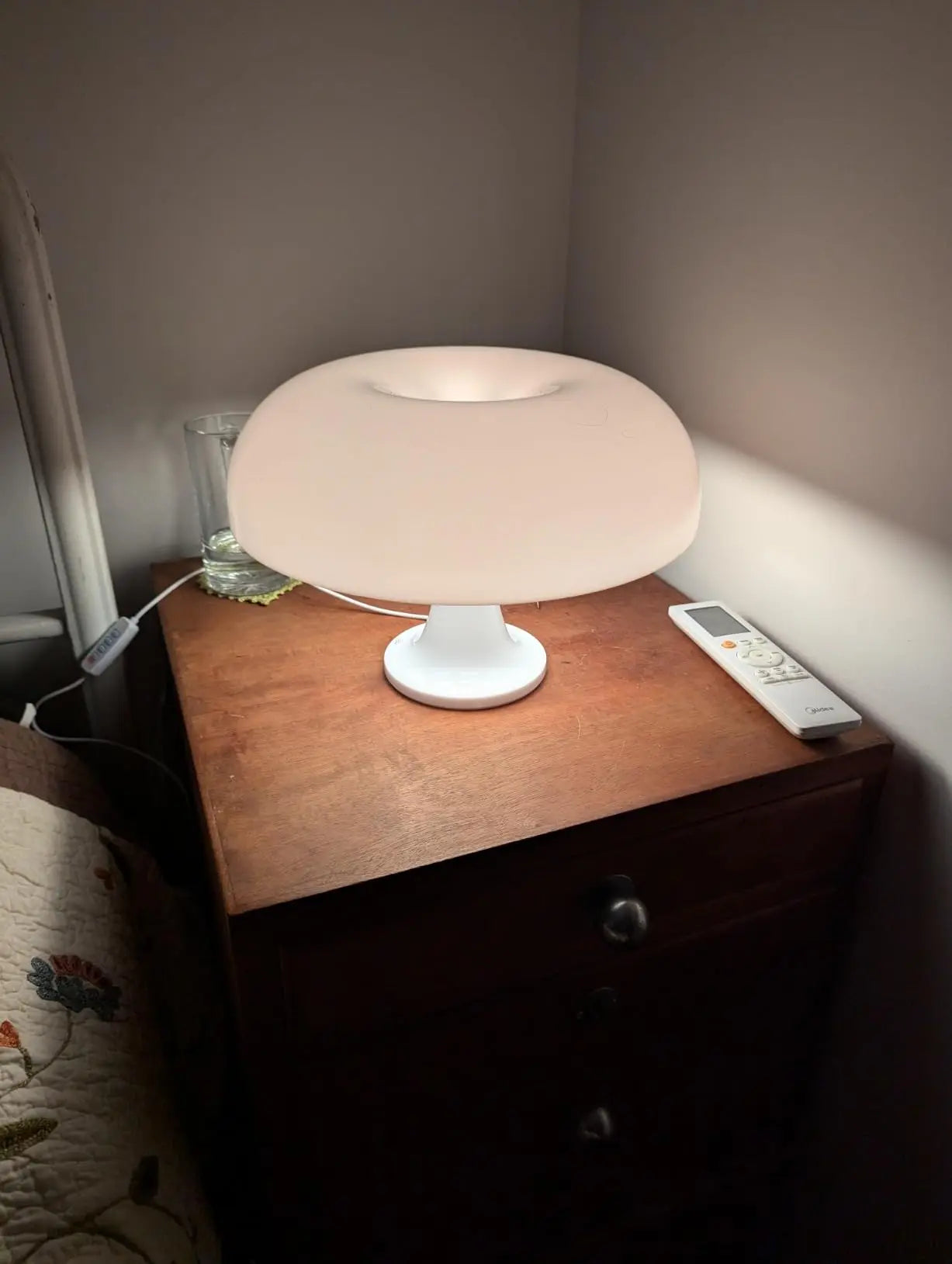 Japandi LED Mushroom Table Lamp Ivory Minimalist Bedside Lighting - Tophatter Daily Deals