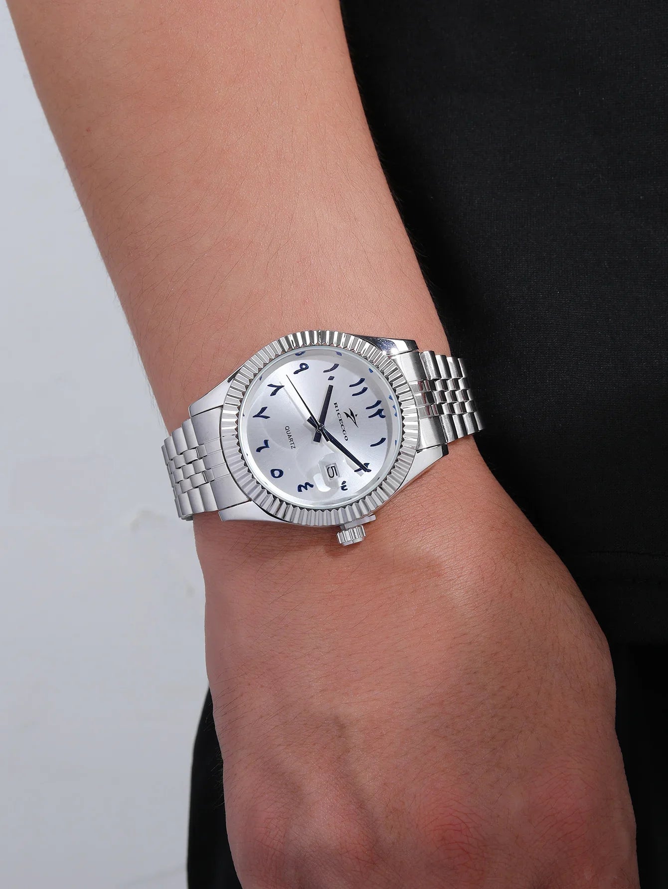 Men's Stainless Steel Date Watch Casual Business Style - Tophatter Daily Deals