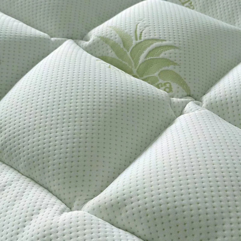 Aloe Vera Mattress Protector – Soft, Hypoallergenic Breathable Cover Bedding - Tophatter Daily Deals