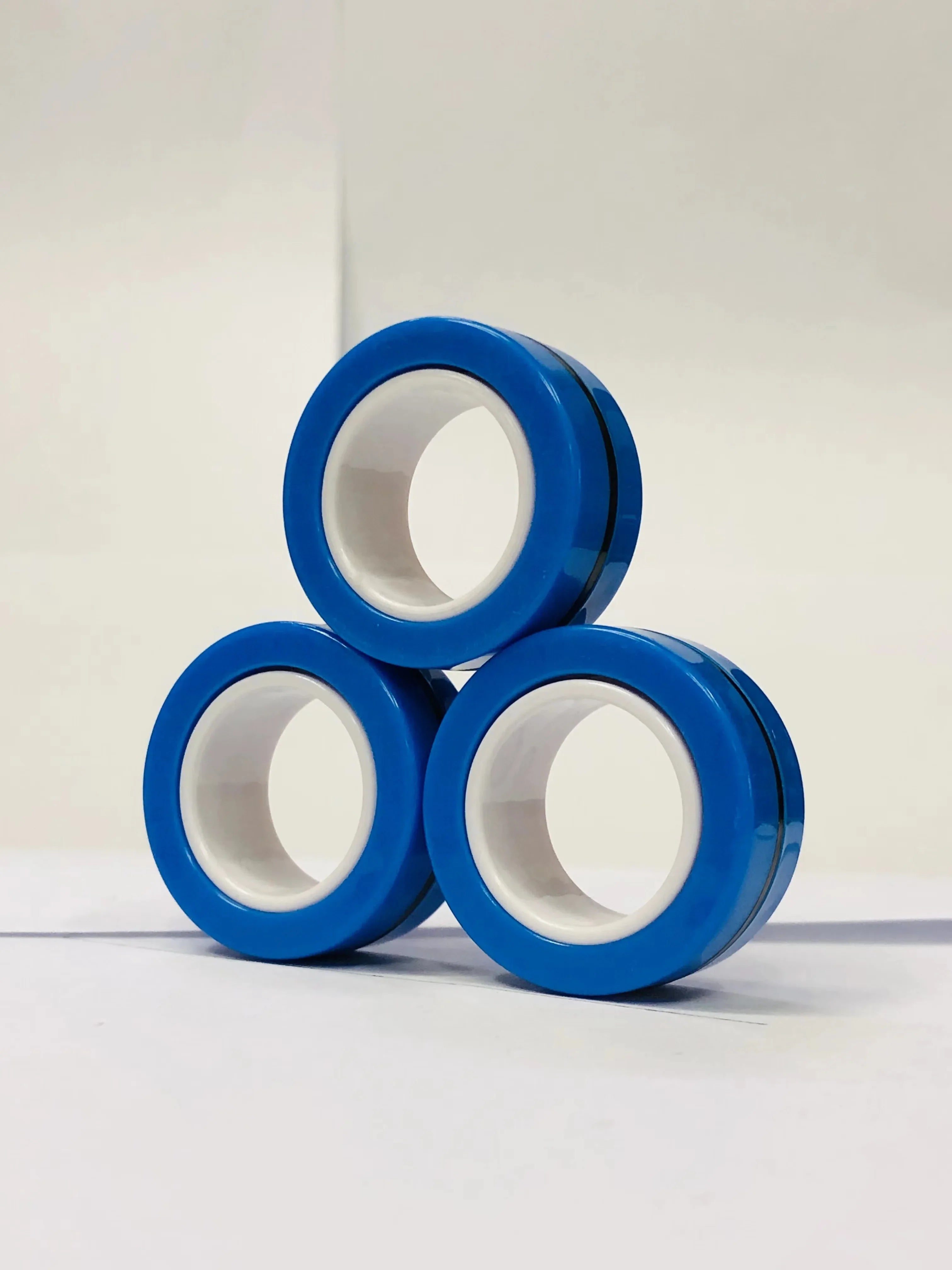 Magnetic Fidget Rings Set 3Pcs Stress Relief Spinner Blue - Tophatter Daily Deals