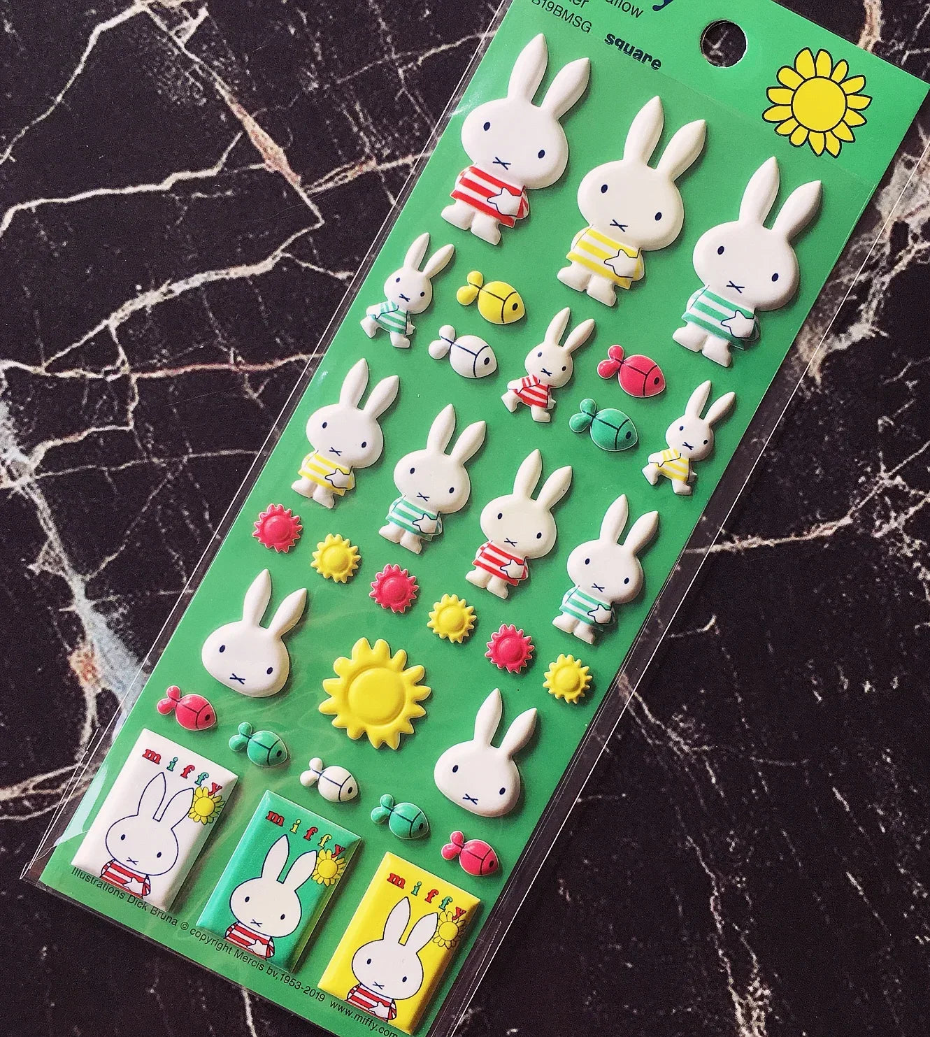 Miffy 3D Stickers Green Animals - Tophatter Daily Deals