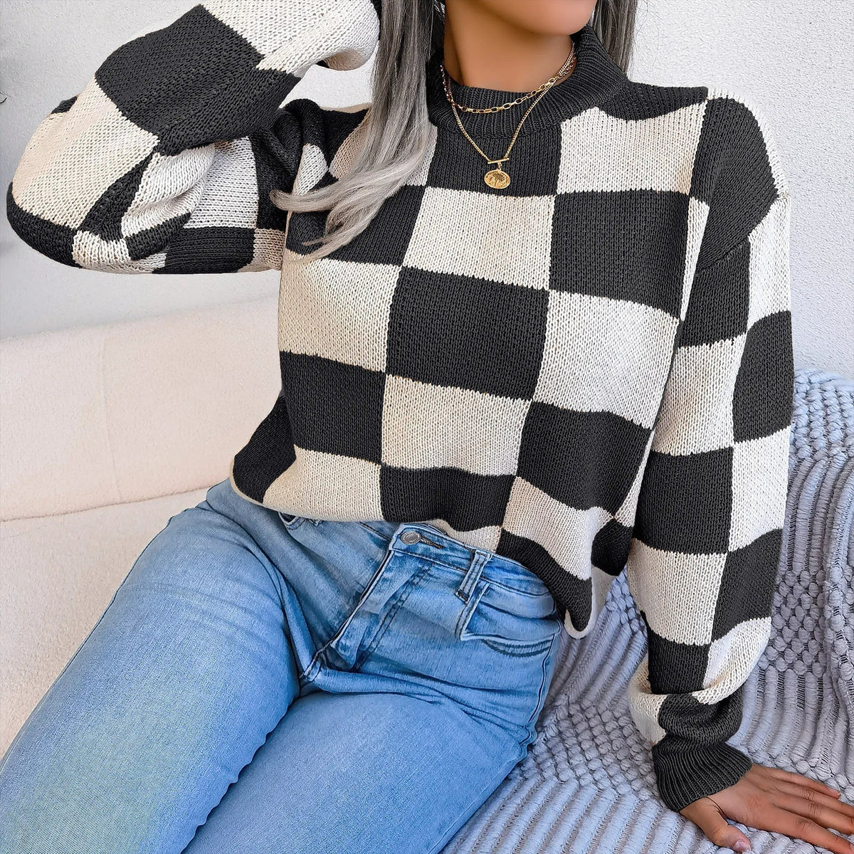 Oversized Cozy Women's Knit Sweater - Checkered, Soft - Tophatter Daily Deals