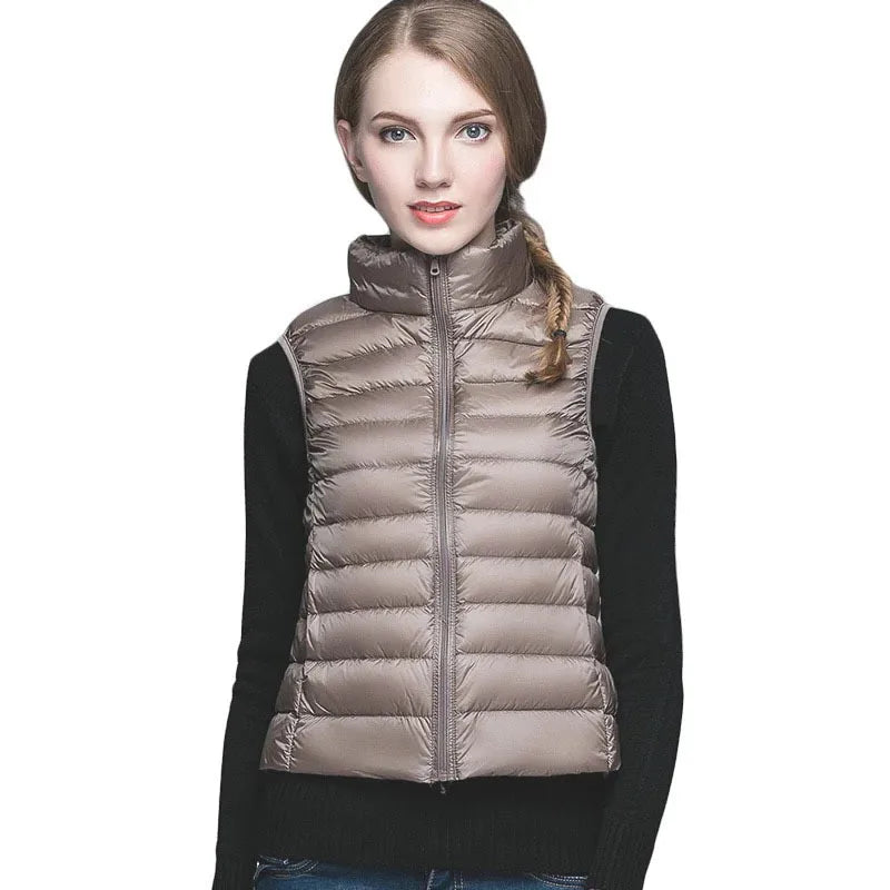 Lightweight Women's Sleeveless Vest - Quilted Nylon, Warm - Tophatter Daily Deals