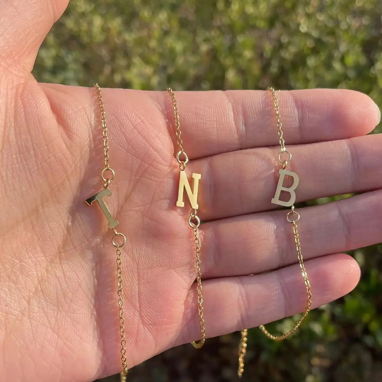 Initial Letter Bead Bracelet Thin Chain Minimalist Elegant - Tophatter Daily Deals