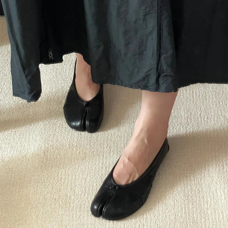 Soft Women Tabi Ballet Flats - Split Toe, Leather, Casual - Tophatter Daily Deals