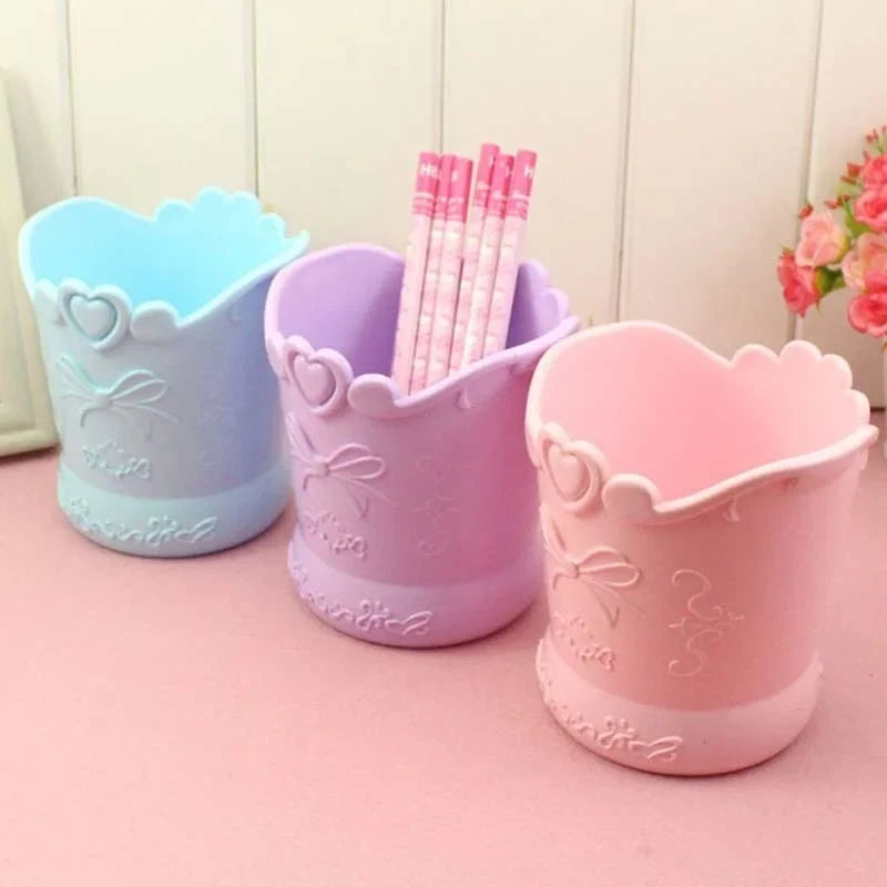 Floral Heart Pen Pot Organiser Tub Holder - Pink, Lilac, Blue Flowers - Tophatter Daily Deals
