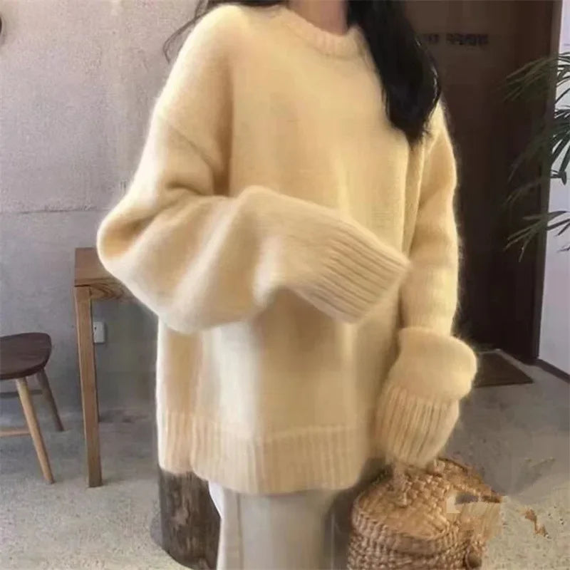 Cozy Oversized Women’s Pullover Sweater - Round Neck Knit Light Blue One Size - Tophatter Daily Deals