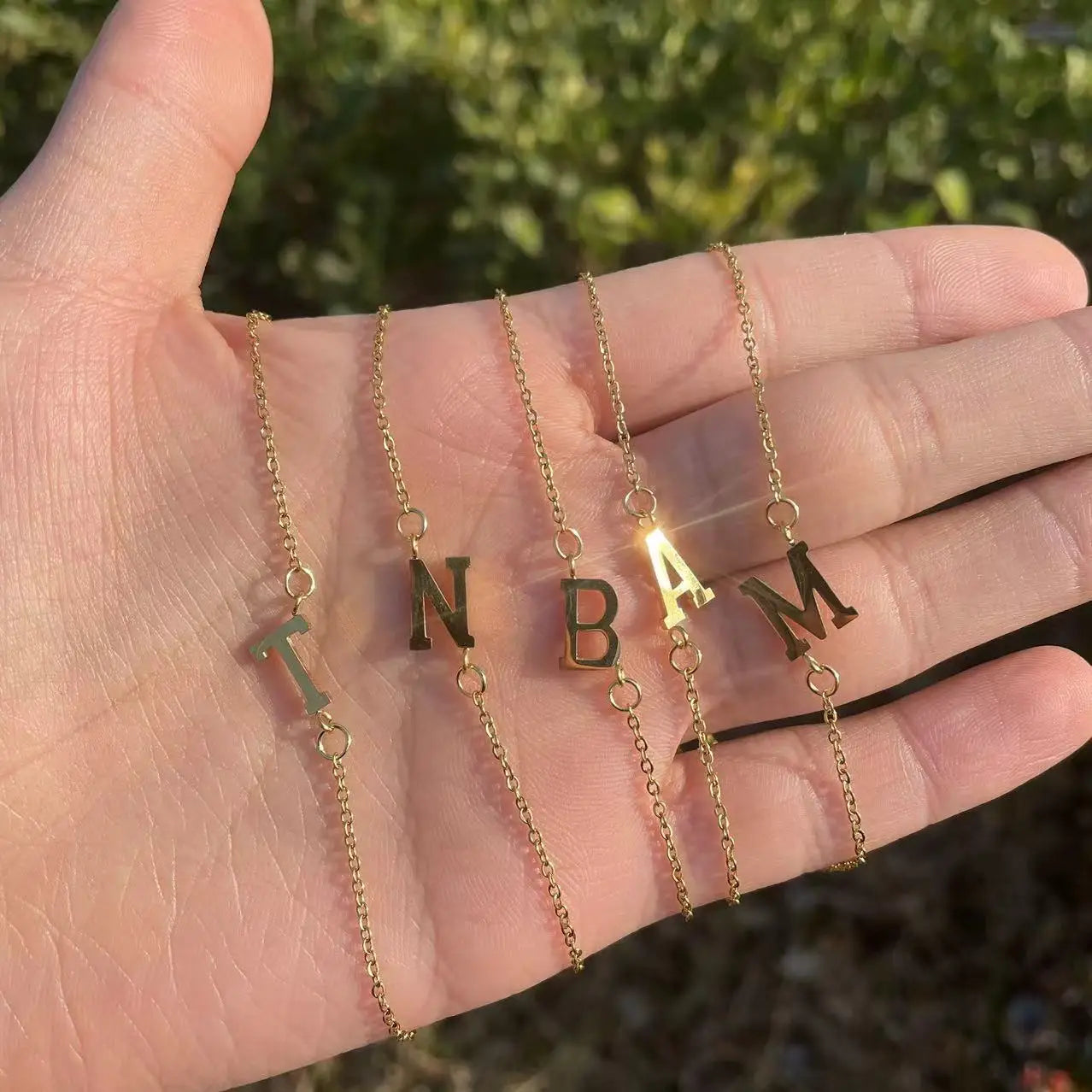 Initial Letter Bead Bracelet Thin Chain Minimalist Elegant - Tophatter Daily Deals