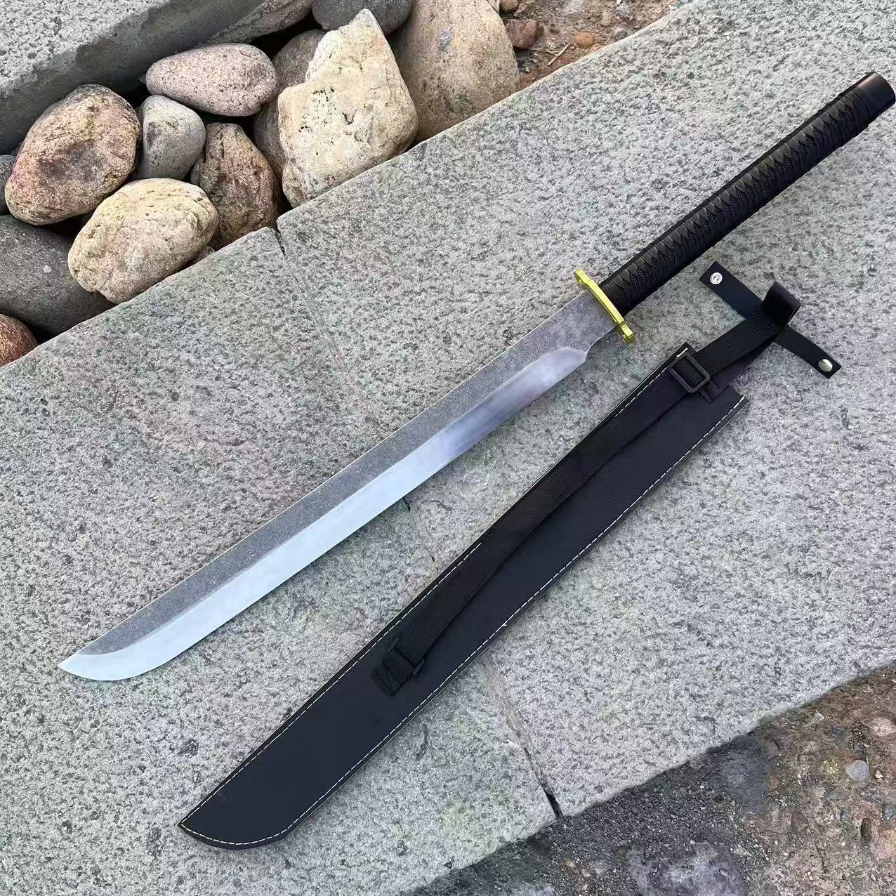 Tyrant Tactical Knife - Tophatter Daily Deals