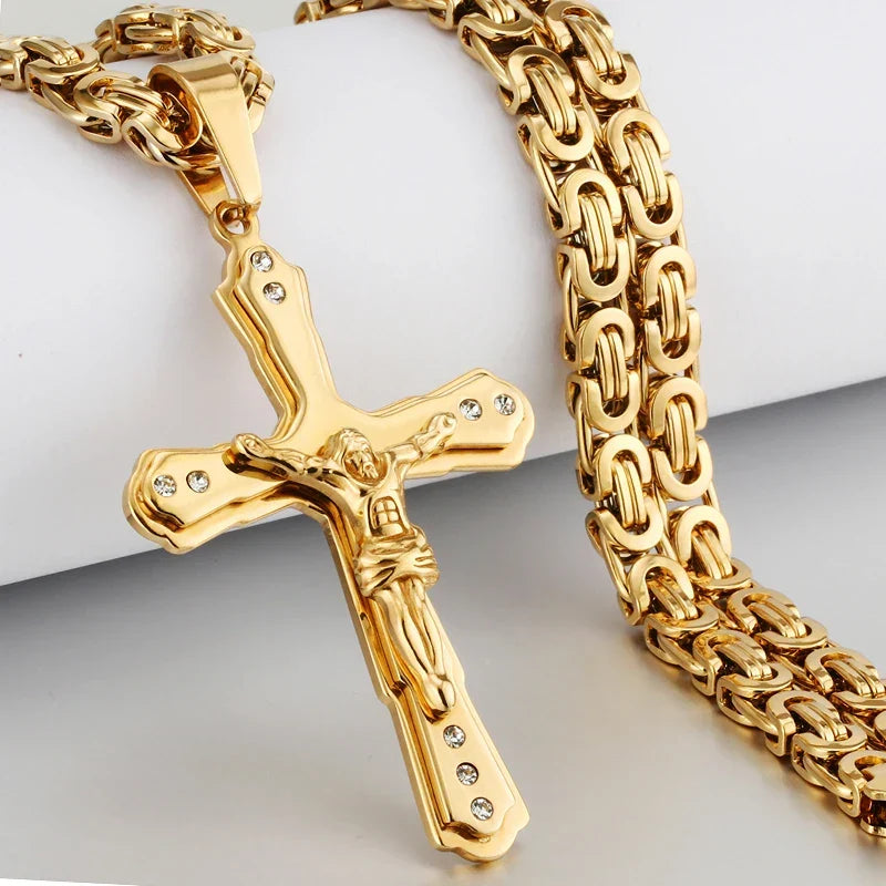 Men's Gold Cross Pendant Necklace Necklaces - Tophatter Daily Deals