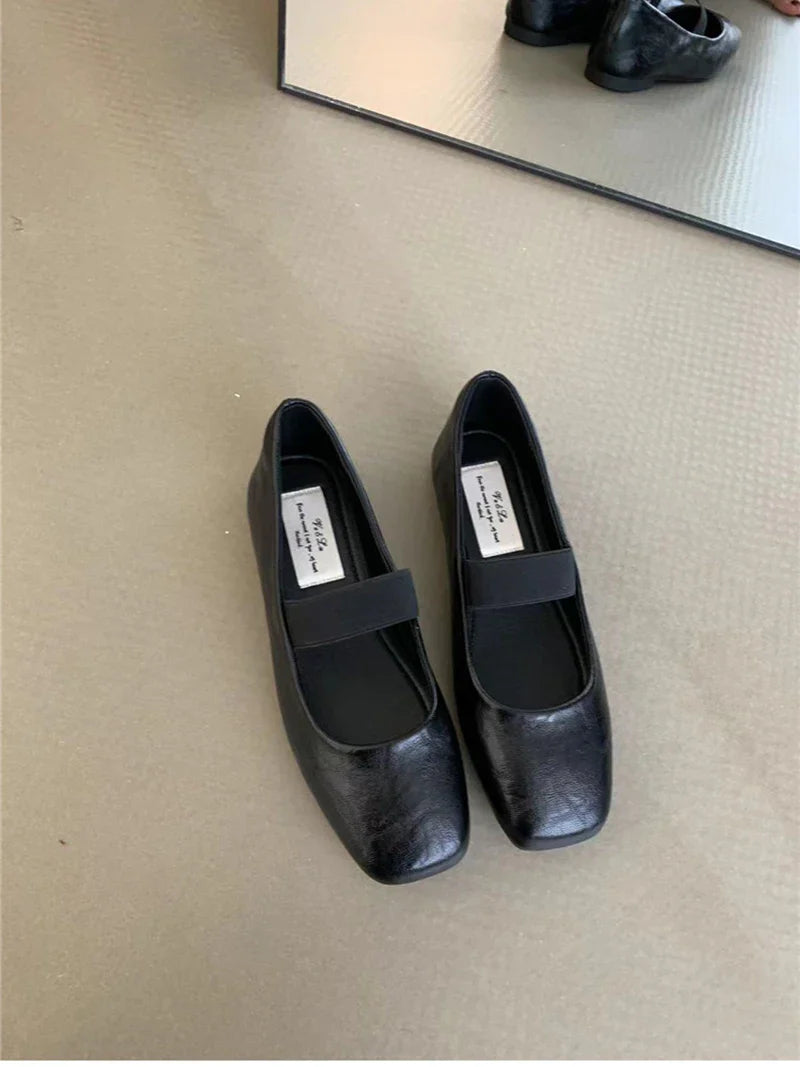 Supportive Women’s Ballet Flats - Square Toe Mary Jane - Tophatter Daily Deals
