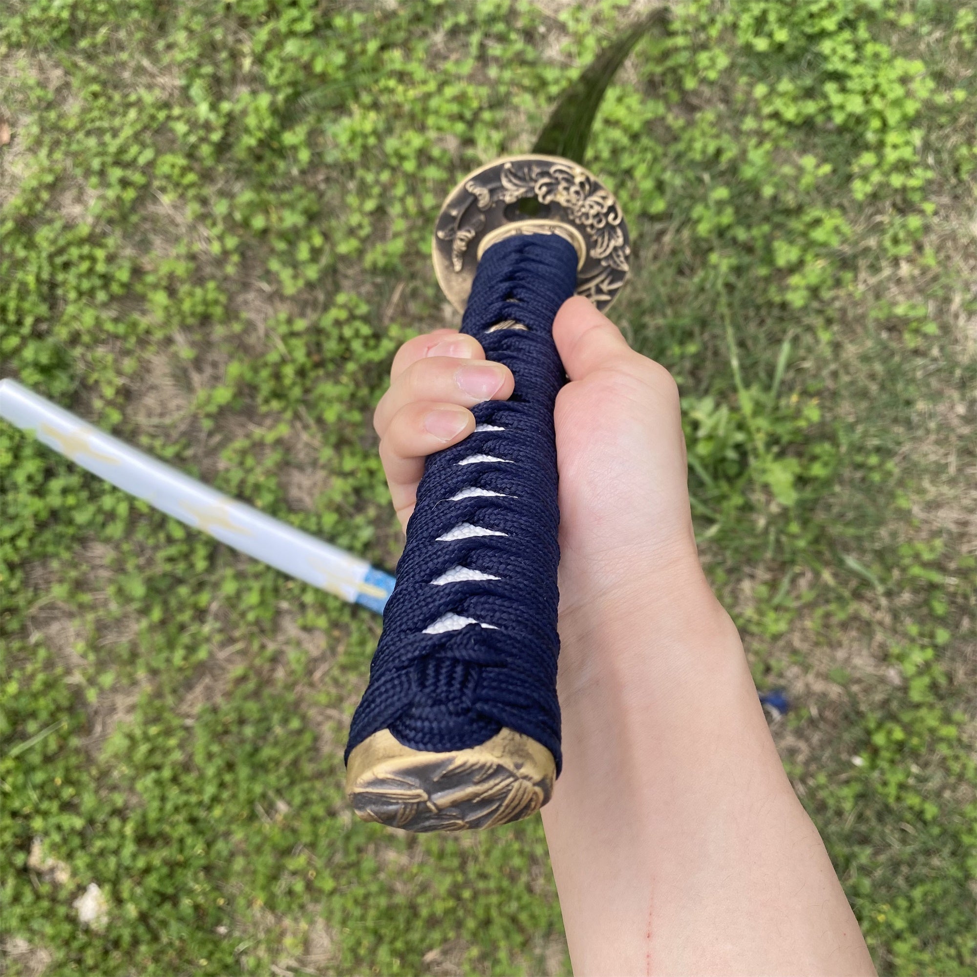 Plum Blossom Tsuba Red Damascus Steel Samurai Katana - Tophatter Daily Deals