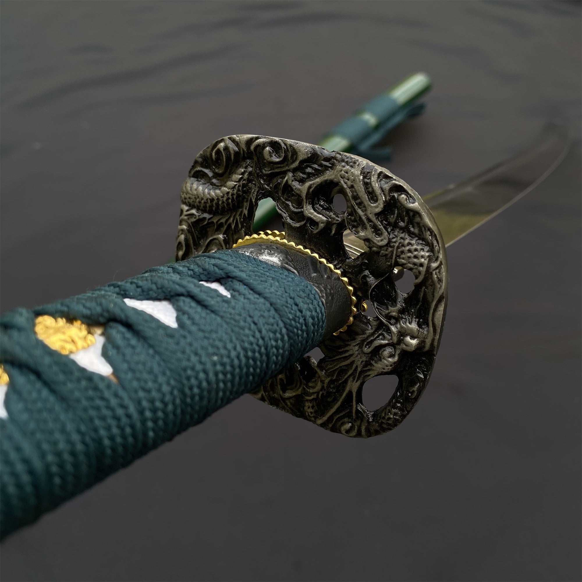 Japanese Samurai Katana-Green Dragon - Tophatter Daily Deals