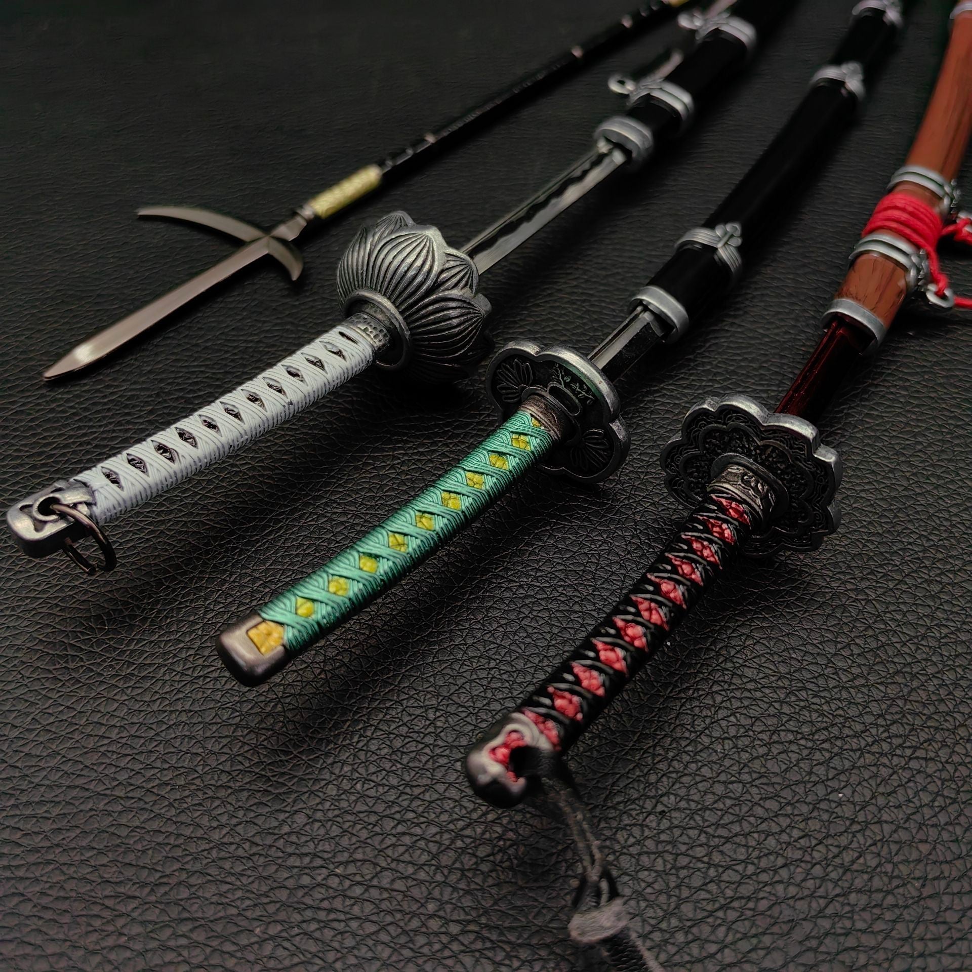 Kusabimaru Gracious Gift of Tears Open Gate Isshin Spear 4 In 1 Pack - Tophatter Daily Deals