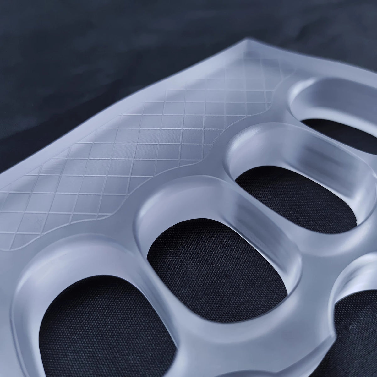 Self Defense PC Plastic Brass Knuckles Brass Knuckles - Tophatter Daily Deals