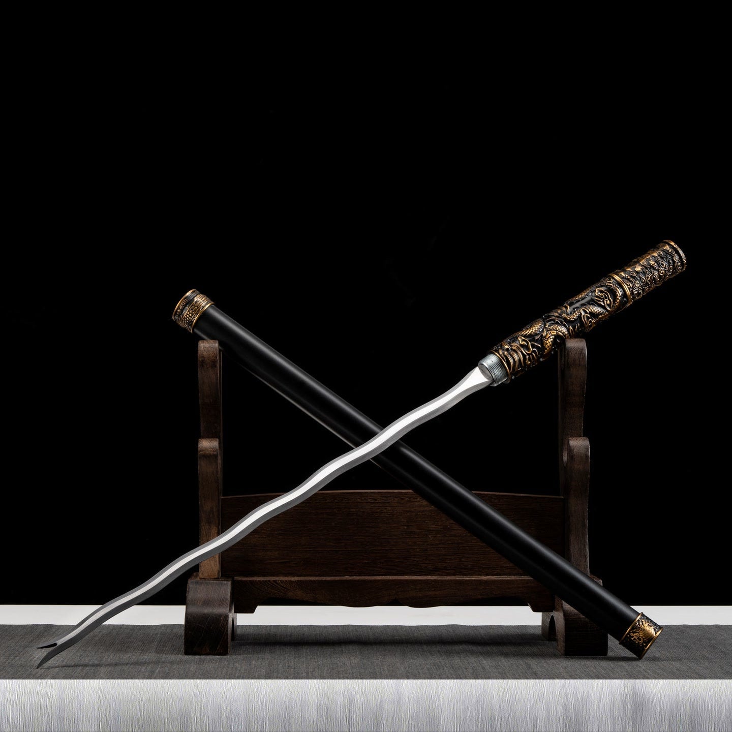 Serpent Spear Staff - Tophatter Daily Deals