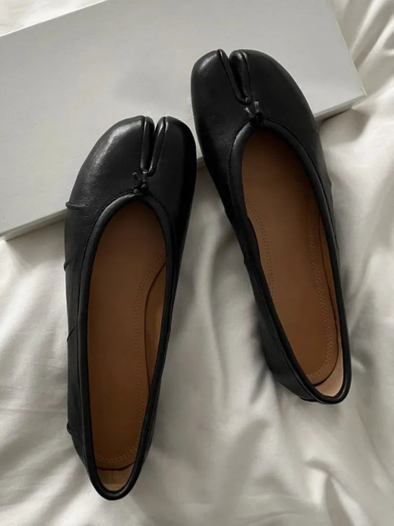 Soft Women Tabi Ballet Flats - Split Toe, Leather, Casual - Tophatter Daily Deals