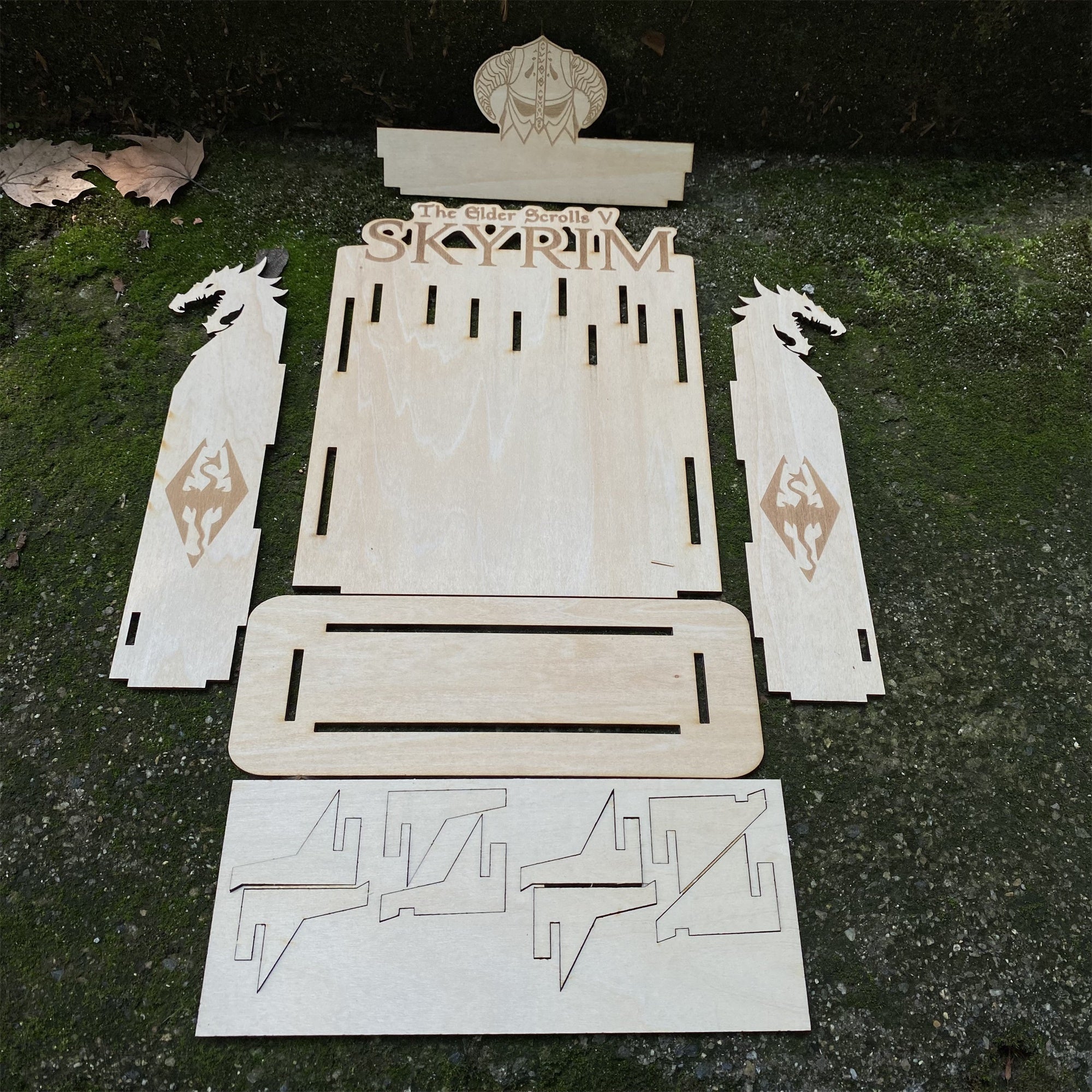 Skyrim One-Hand Daedric Weapons With 3D Wooden Stand - Tophatter Daily Deals