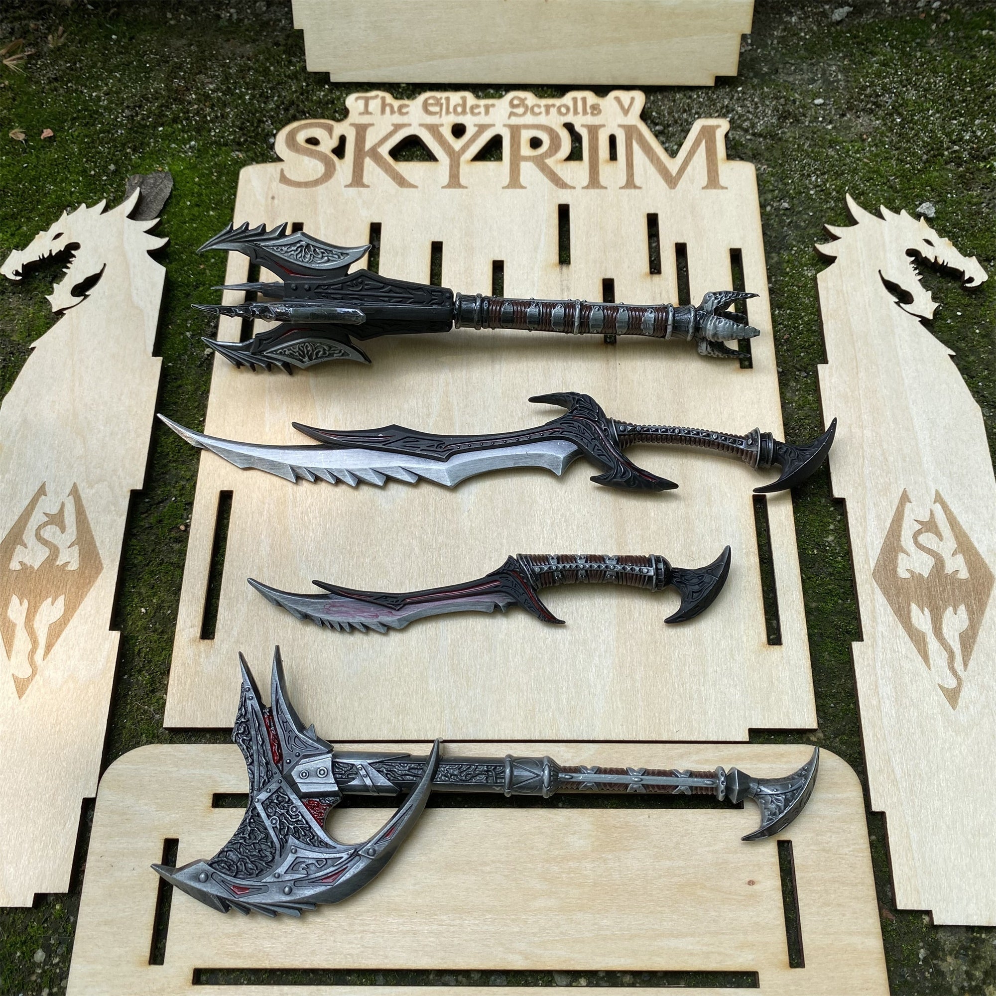 Skyrim One-Hand Daedric Weapons With 3D Wooden Stand - Tophatter Daily Deals