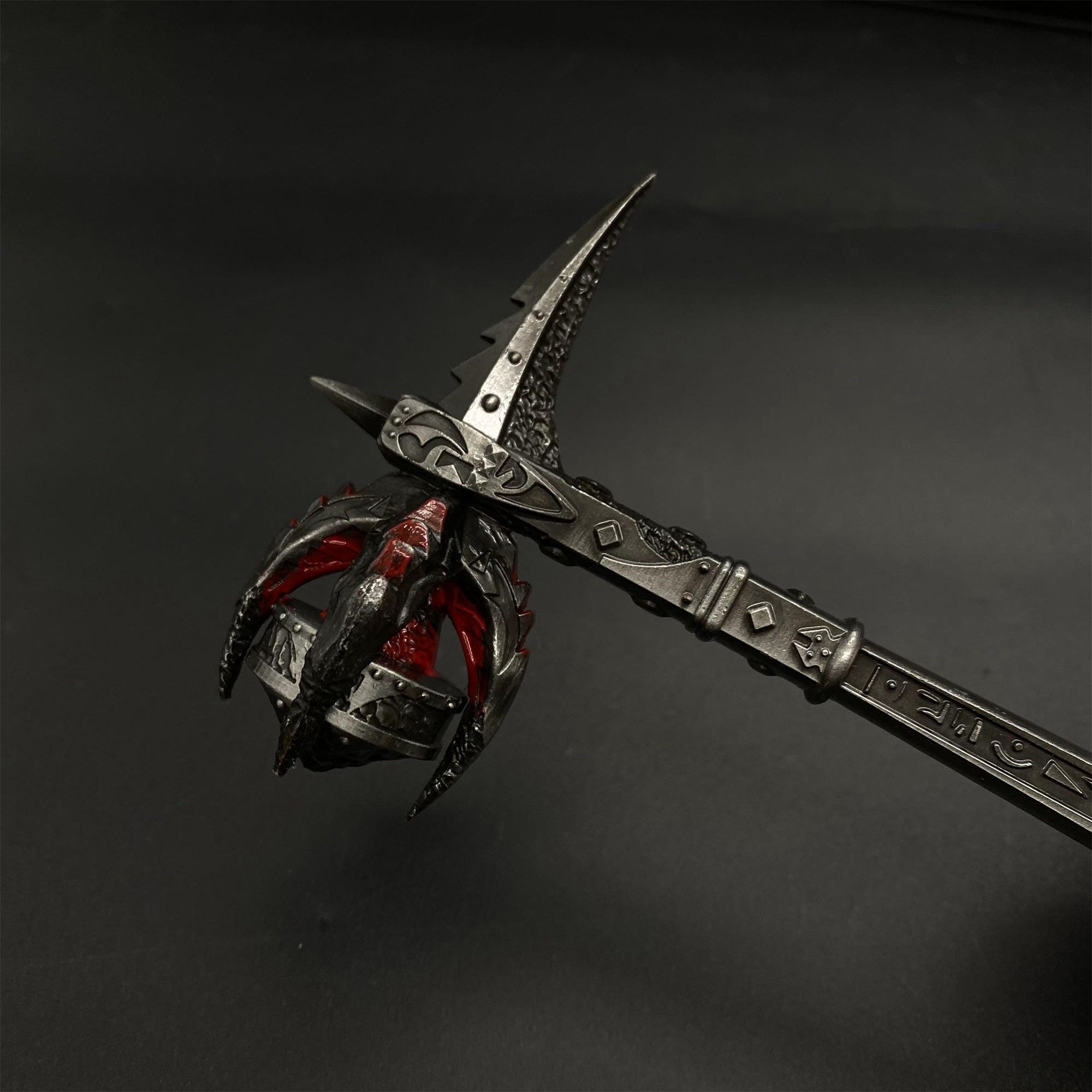 1/6 Scale Skyrim Daedric Weapon Metal Crafts For Collection - Tophatter Daily Deals