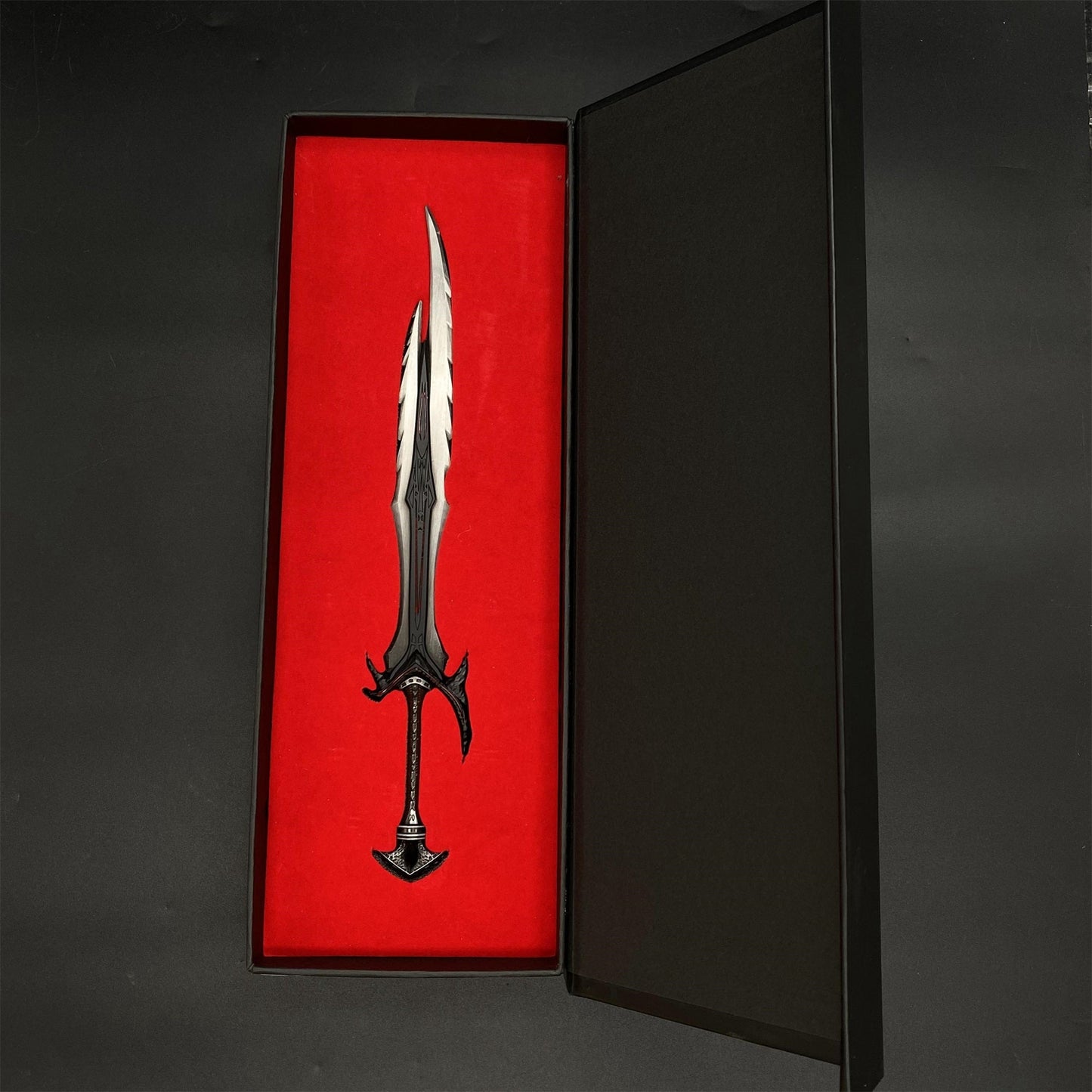 1/6 Scale Skyrim Daedric Weapon Metal Crafts For Collection Daedric Greatsword - Tophatter Daily Deals