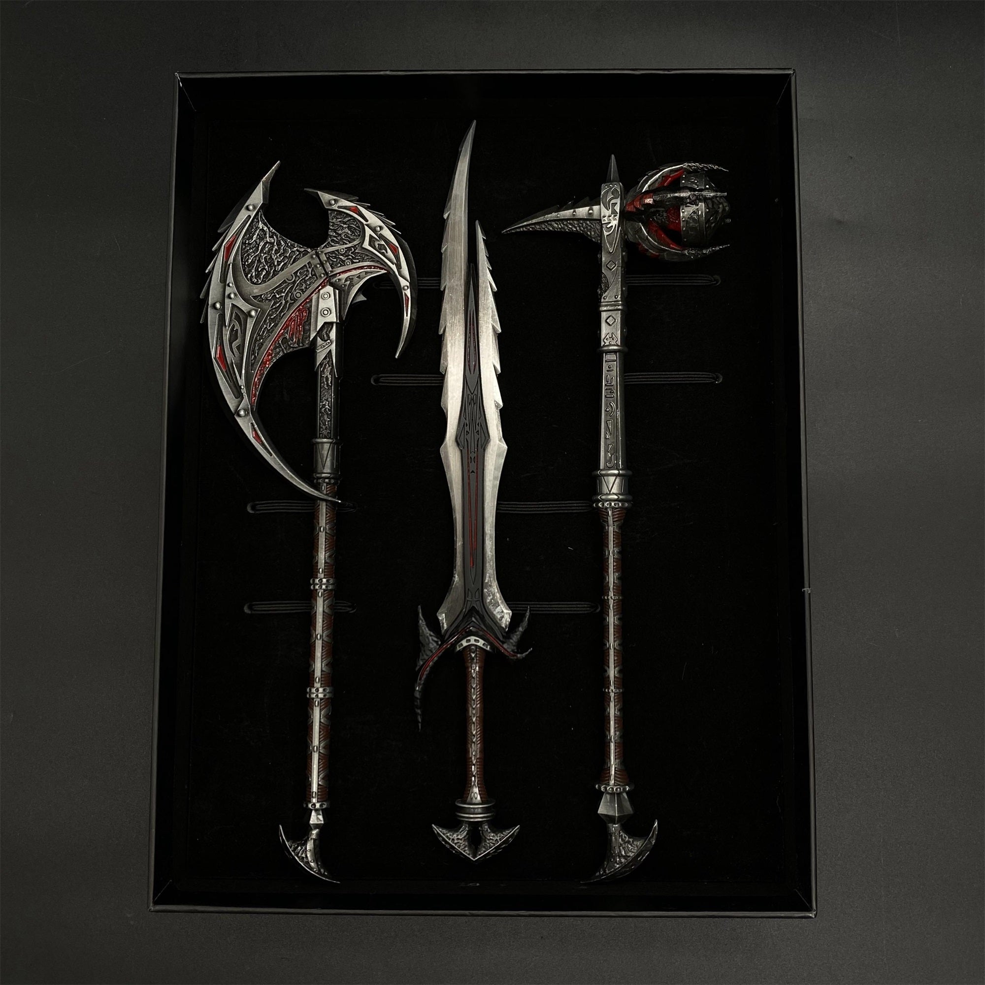 1/6 Scale Skyrim Daedric Weapon Metal Crafts For Collection 3 In 1 Pack - Tophatter Daily Deals