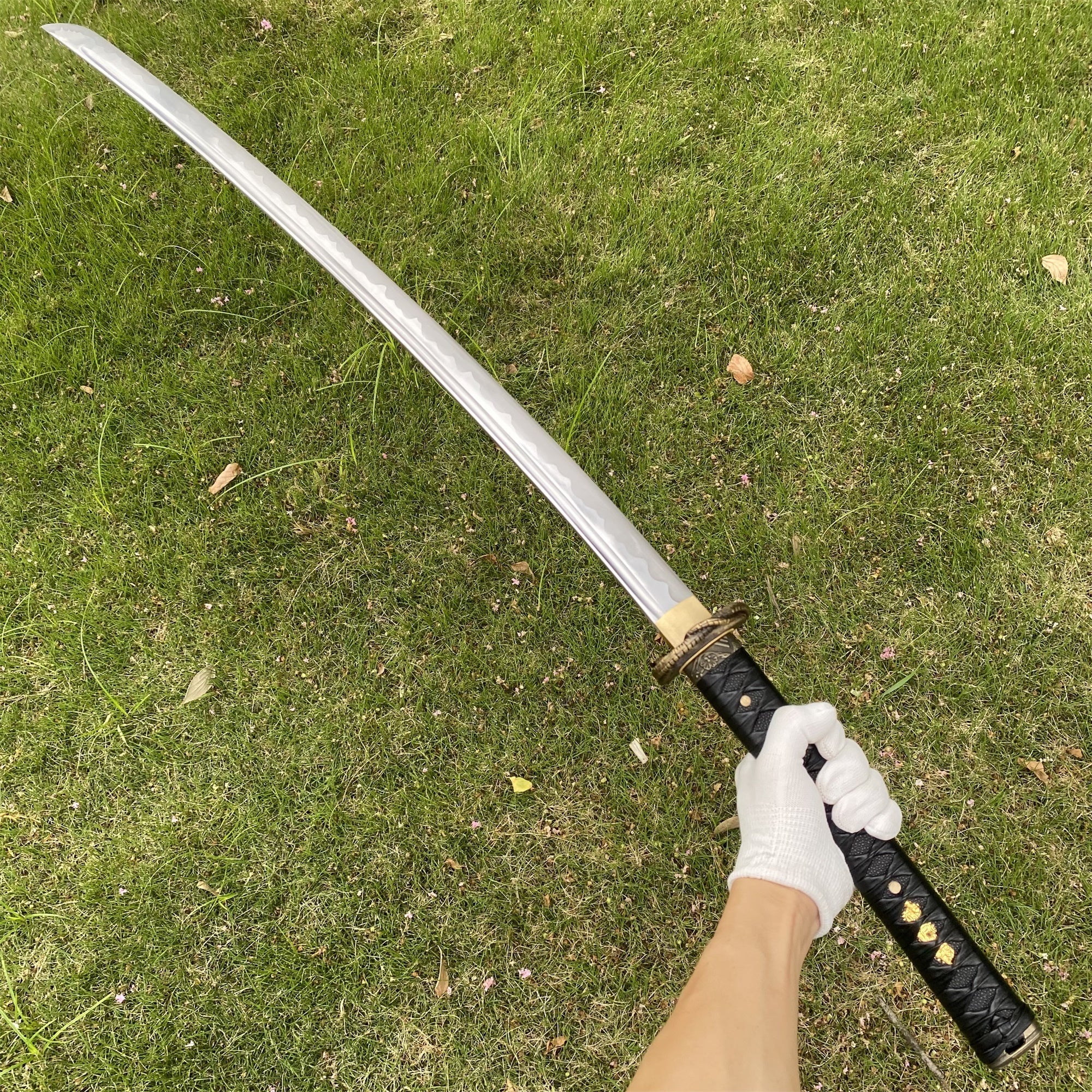 Skyrim Katana Blade Sword Akaviri Sword Manganese Steel IRL Replica - Tophatter Daily Deals