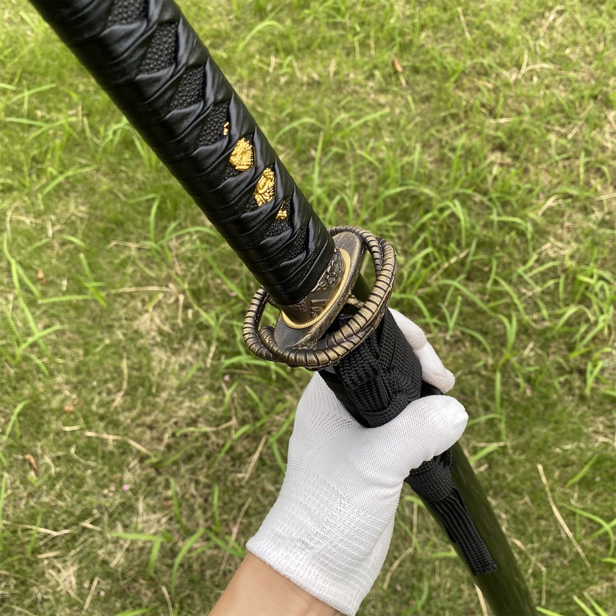 Skyrim Katana Blade Sword Akaviri Sword Manganese Steel IRL Replica - Tophatter Daily Deals