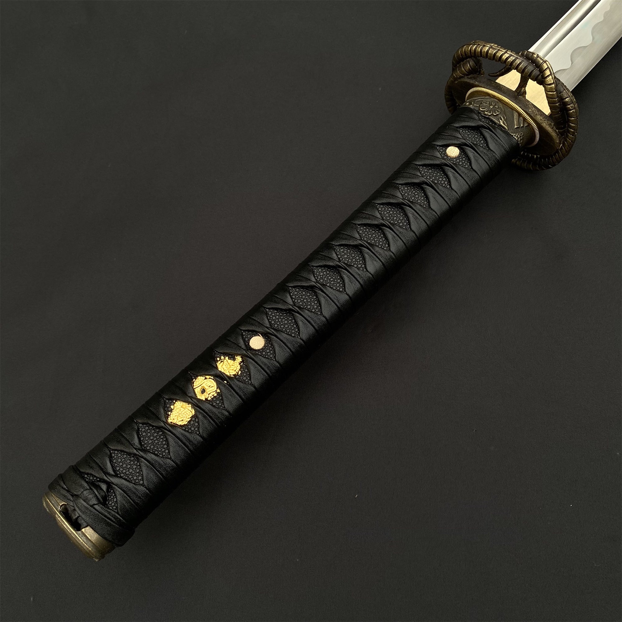 Skyrim Katana Blade Sword Akaviri Sword Manganese Steel IRL Replica - Tophatter Daily Deals