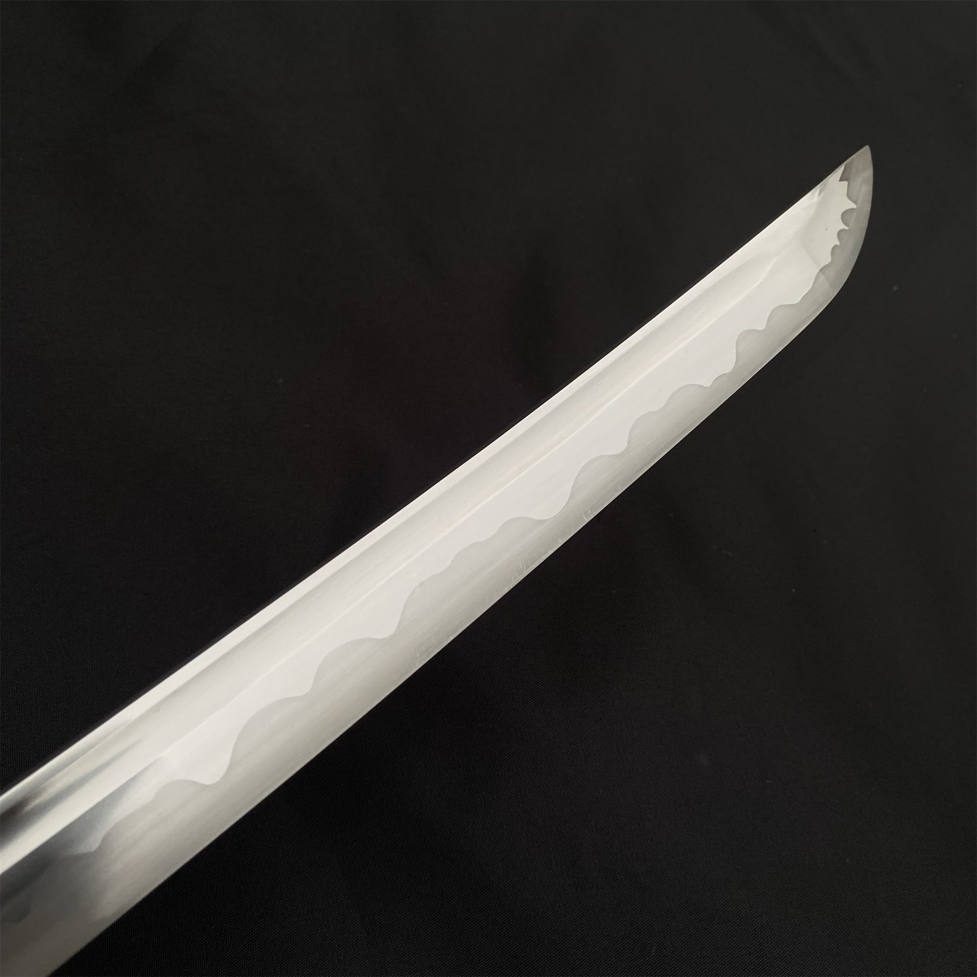 Skyrim Katana Blade Sword Akaviri Sword Manganese Steel IRL Replica - Tophatter Daily Deals