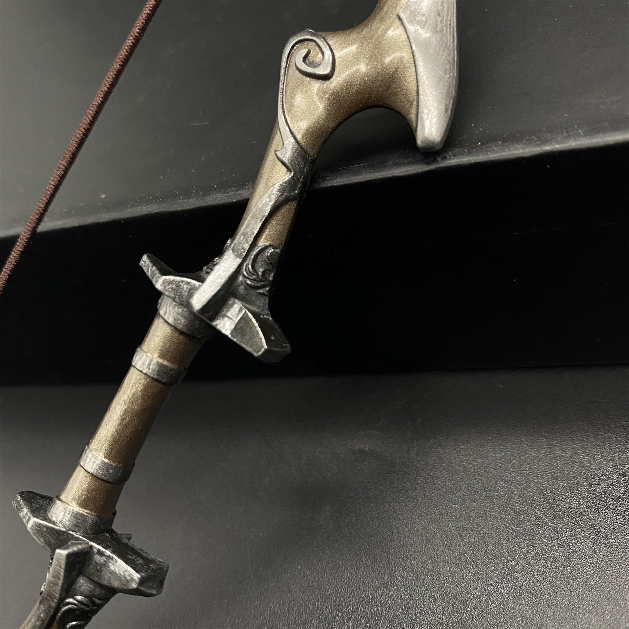 Skyrim Nightingale Bow Metal Miniature - Tophatter Daily Deals