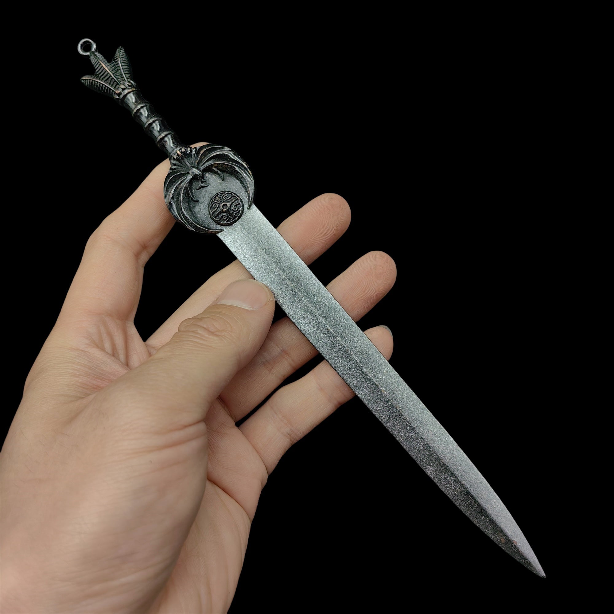 Skyrim Dragonborn Special Game Weapon Props 10 In 1 Pack - Tophatter Daily Deals