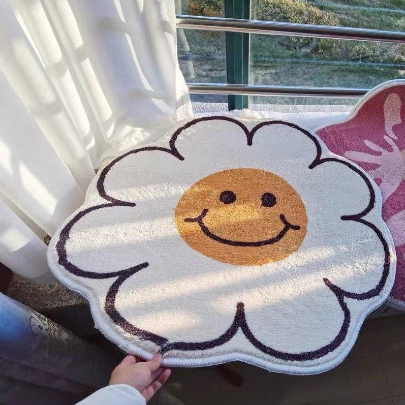 Smiley Daisy Rug Rugs - Tophatter Daily Deals