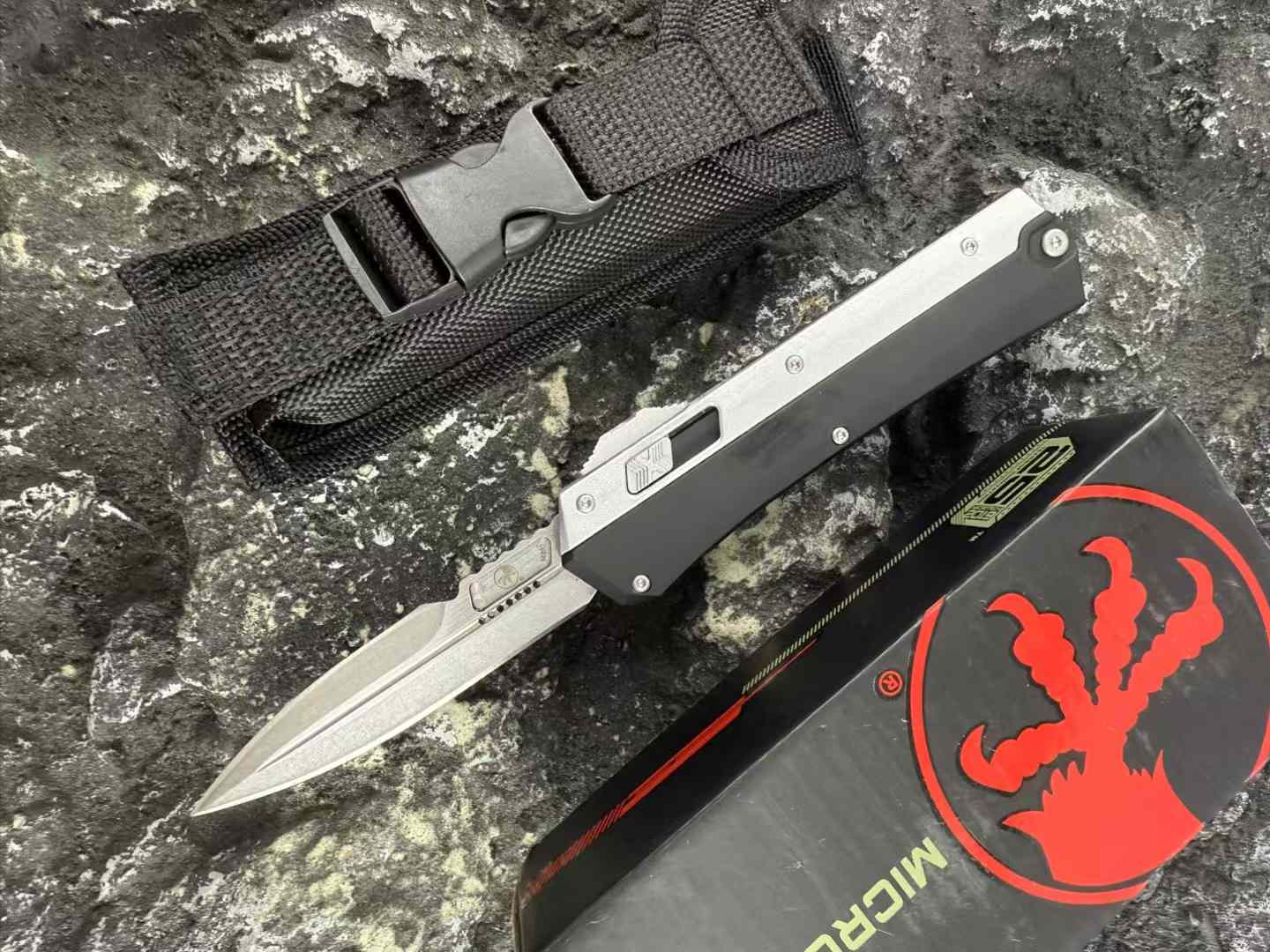 Snake King Straight Jump Knife - Tophatter Daily Deals