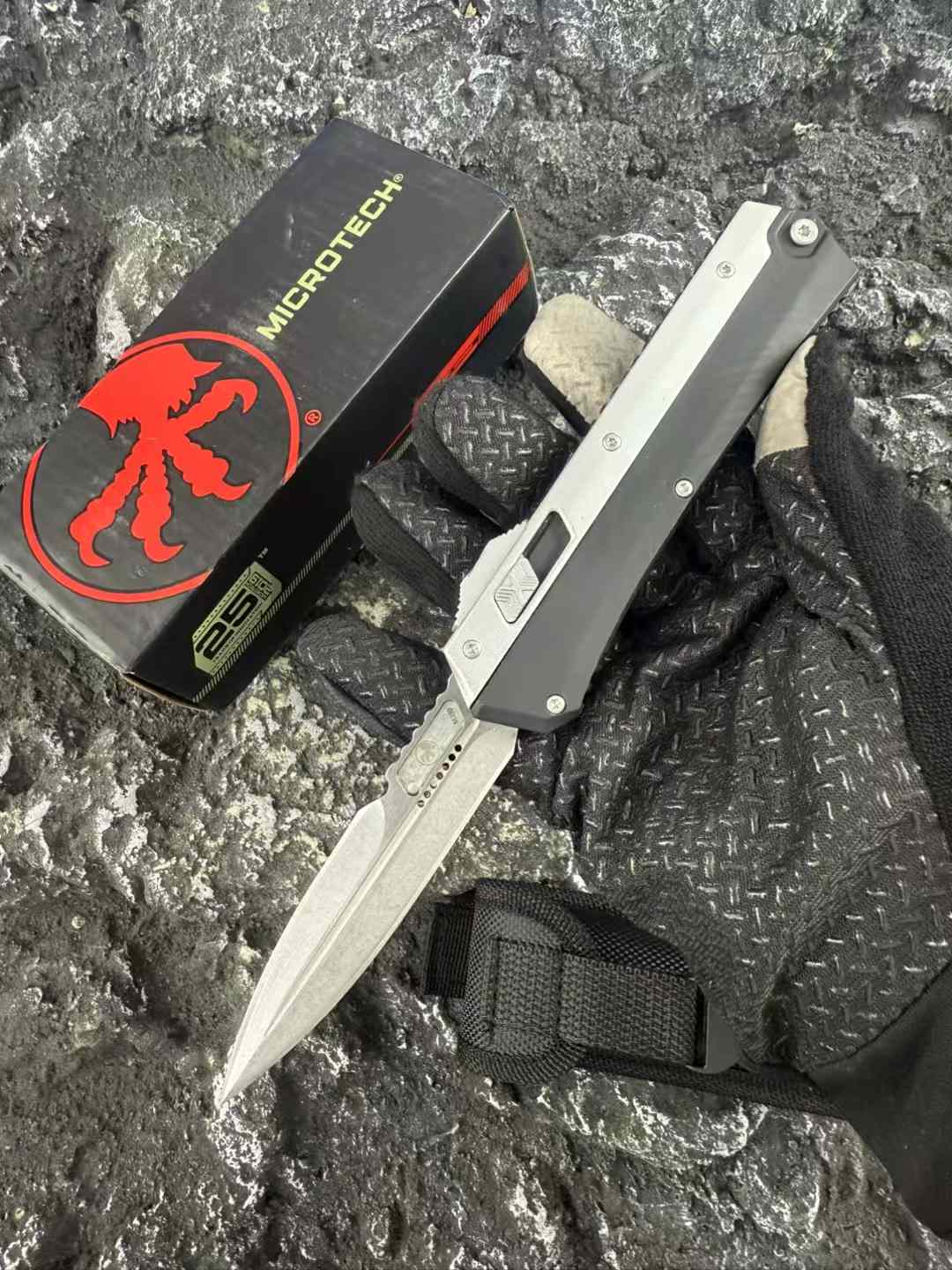 Snake King Straight Jump Knife - Tophatter Daily Deals