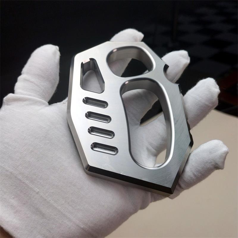 304 Precision Solid Steel Knuckle Duster - Tophatter Daily Deals