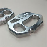 304 Precision Solid Steel Knuckle Duster - Tophatter Daily Deals